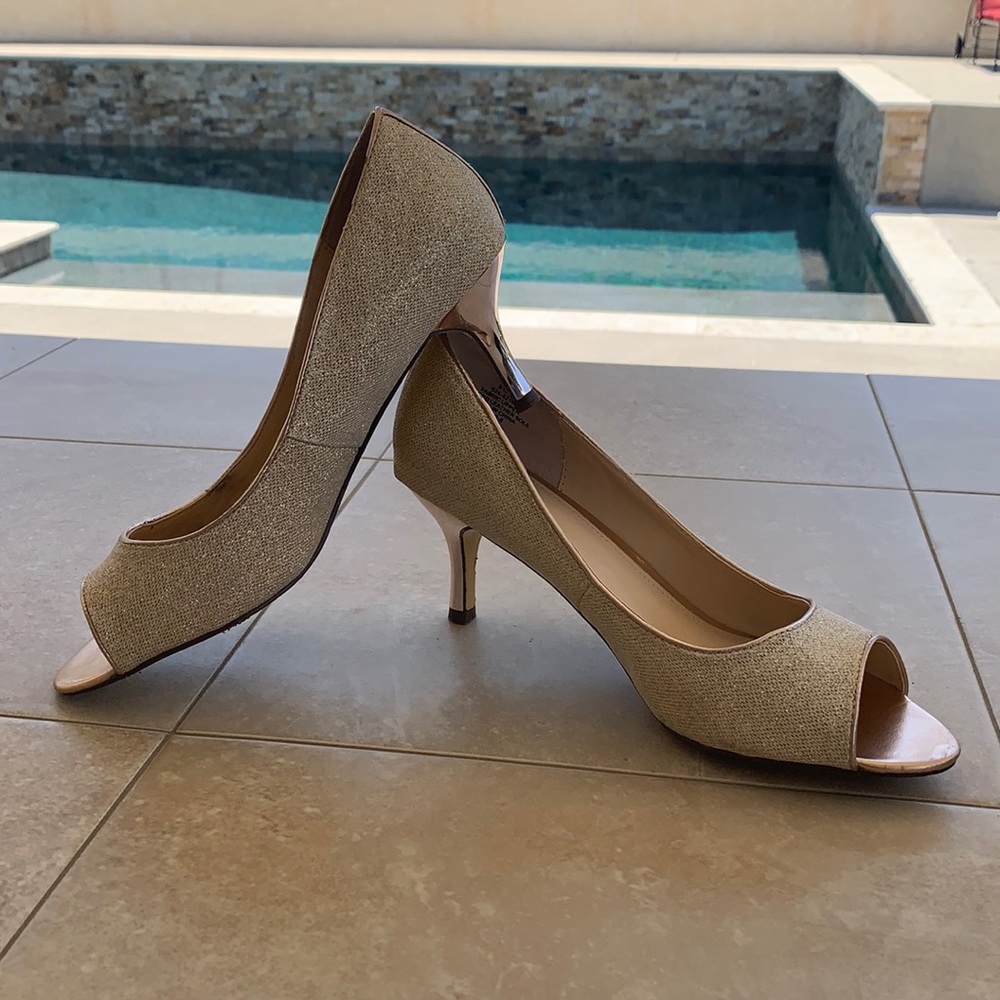I. Miller Champagne / Gold Celest Heels